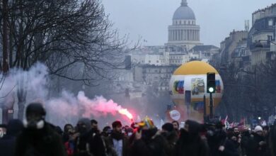 گسترش موج اعتراضات مردمی در فرانسه در سایه تشدید اقدامات سرکوبگرانه نیروهای امنیتی