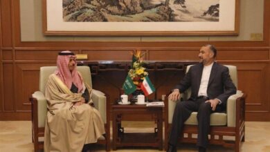 دیدار و گفتگوی امیرعبداللهیان و وزیر خارجه عربستان در پکن