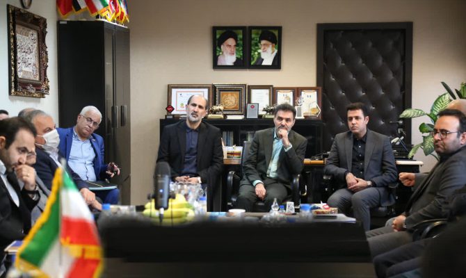 فرصت سهماهه مدیرعامل صندوق ذخیره فرهنگیان به شرکتهای زیانده