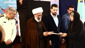 گردهمایی معرفتی خادمین و اعضای ستاد‌ برگزاری نماز جمعه پرند برگزار شد