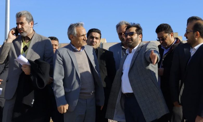 بازدید میدانی مسئولان شهرستان رباطکریم از شهرک آبشناسان