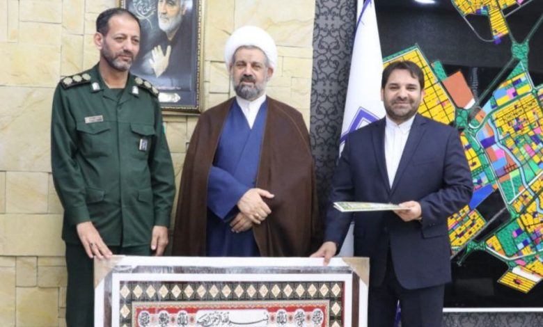 تقدیر امام جمعه و فرمانده سپاه شهرستان رباط کریم از الهیاری به مناسبت روز شهردار