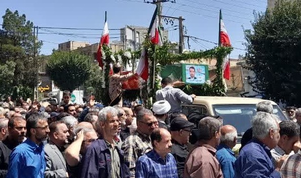 تشییع باشکوه پیکر شهید مهدی رجبی در رباط کریم