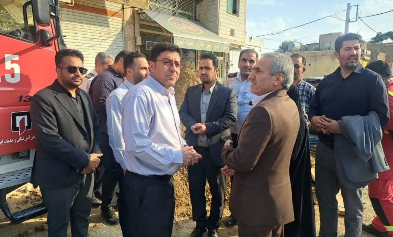 تلاش بی‌وقفه برای نجات شهروند محبوس در چاه رباط‌کریم